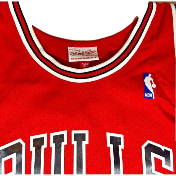 Mitchell & Ness Chicago Bulls Scottie Pippen #33 97-98 - Picture 5 of 8